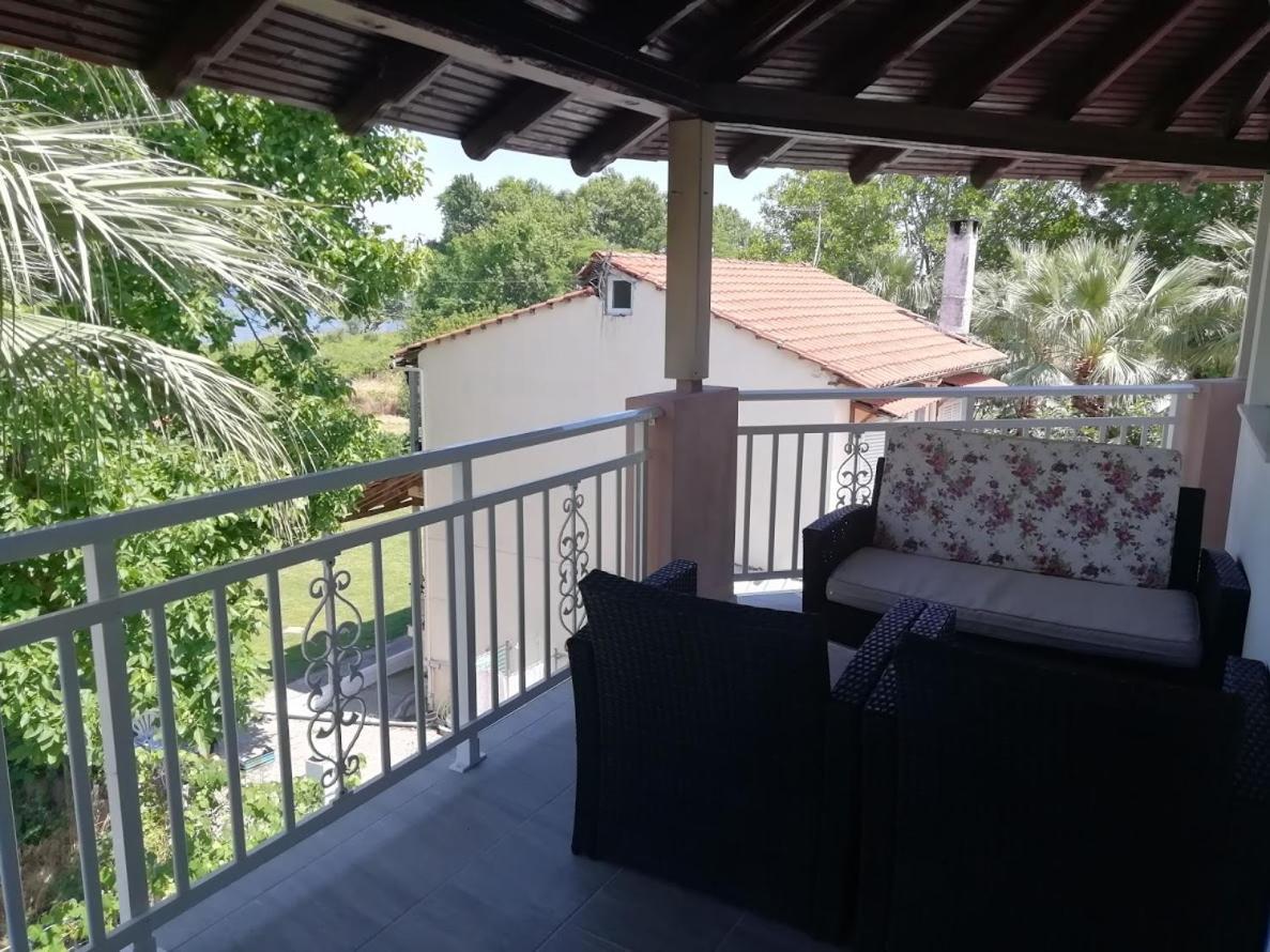 Villa Fotis View Paralía Skotínis Eksteriør billede